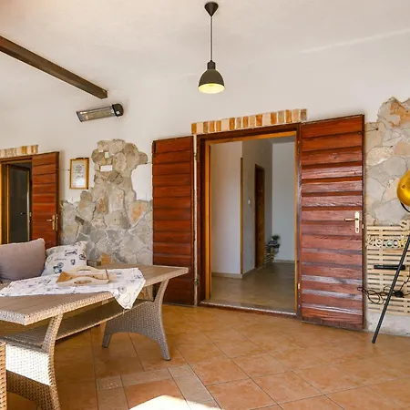 Villa Rogoznicka Oaza 2 In Rogoznicko - Haus Fuer 16 Personen *