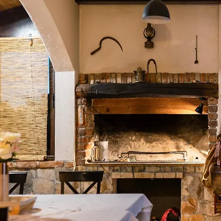 Rogoznicka Oaza 2 In Rogoznicko - Haus Fuer 16 Personen Zečevo