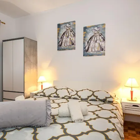 Rogoznicka Oaza 2 In Zecevo Rogoznicko - Haus Fuer 16 Personen Villa *