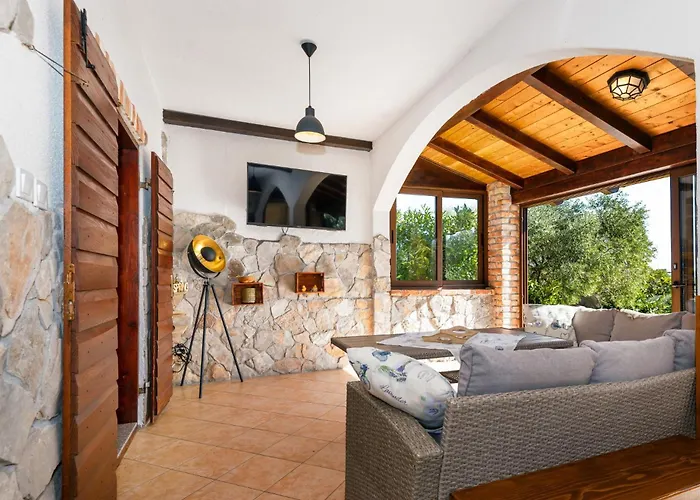 Rogoznička Oaza 2 In Zečevo Rogozničko - Haus Für 16 Personen Zečevo