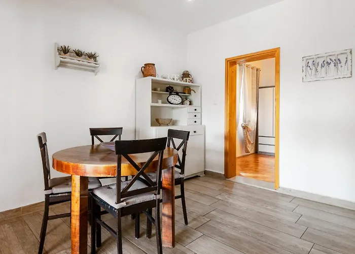 Rogoznicka Oaza 2 In Zecevo Rogoznicko - Haus Fuer 16 Personen *