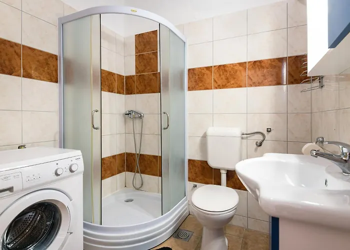 Rogoznicka Oaza 2 In Zecevo Rogoznicko - Haus Fuer 16 Personen Villa